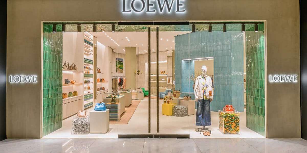 either with a go Loewe Sale to a going out top